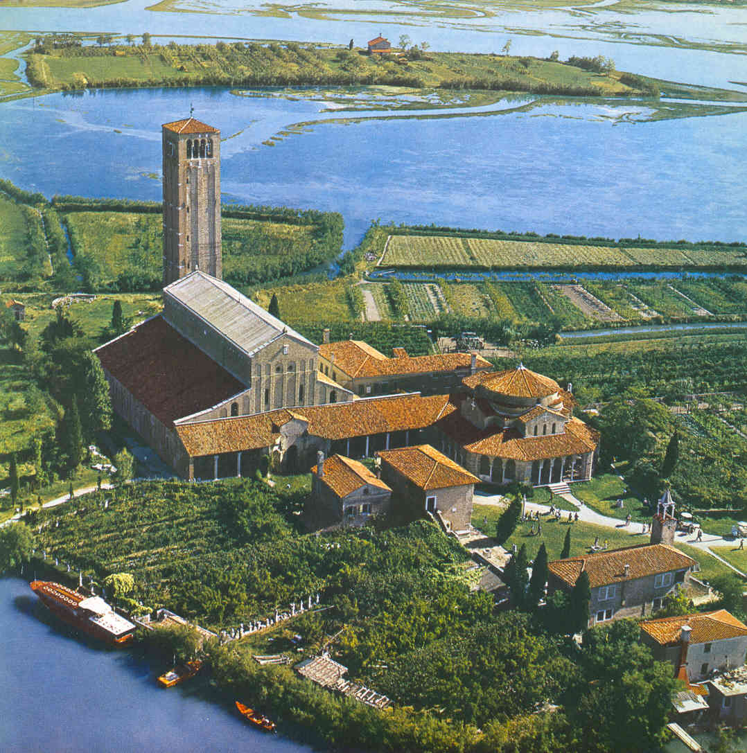 1272031639TorcelloAerial.jpg