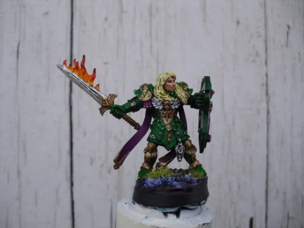 Elesius2.jpg Elesius2.jpg