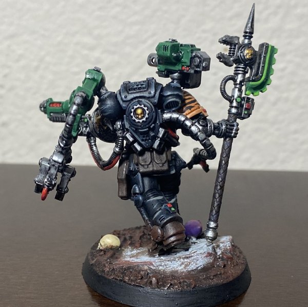 warden20211016_deathwatch_techmarine 04.jpg