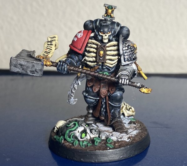 warden20211031_dread saurian chaplain 2.jpg