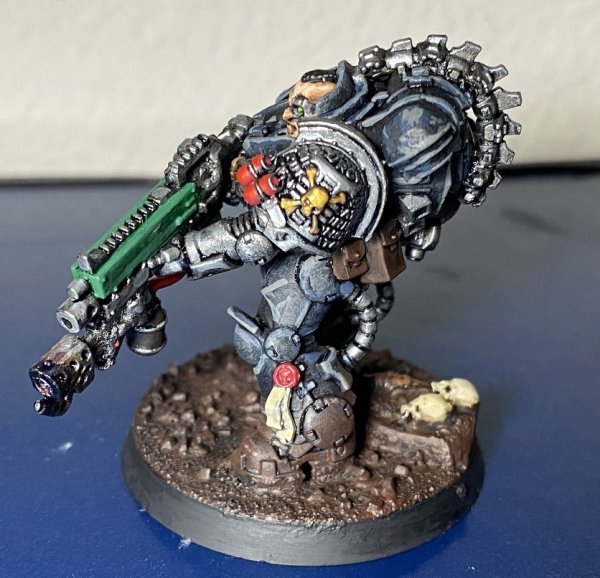 warden20211114_heavy intercessor_sons of medusa_03.jpg