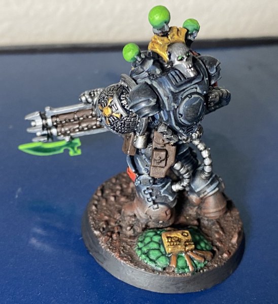 warden20211128_heavy intercessor koi 5 necron trophy.jpg