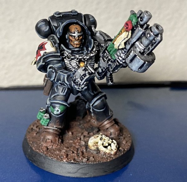 warden20211204_heavy intercessor black templar 1.jpg