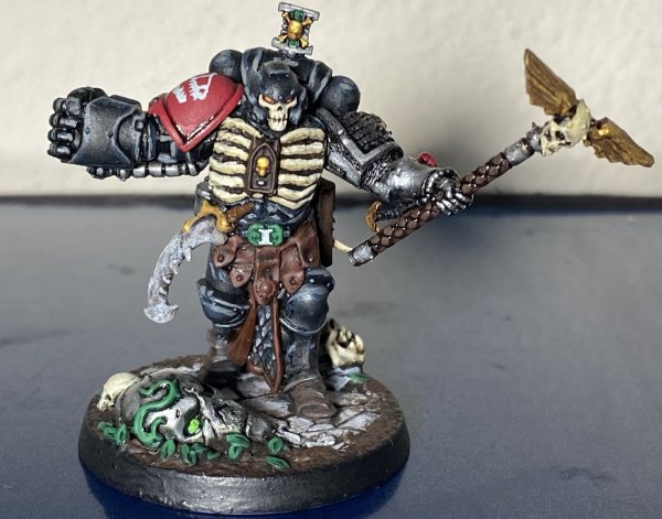 warden20220109_chaplain power fist 1.jpg warden20220109_chaplain power fist 1.jpg