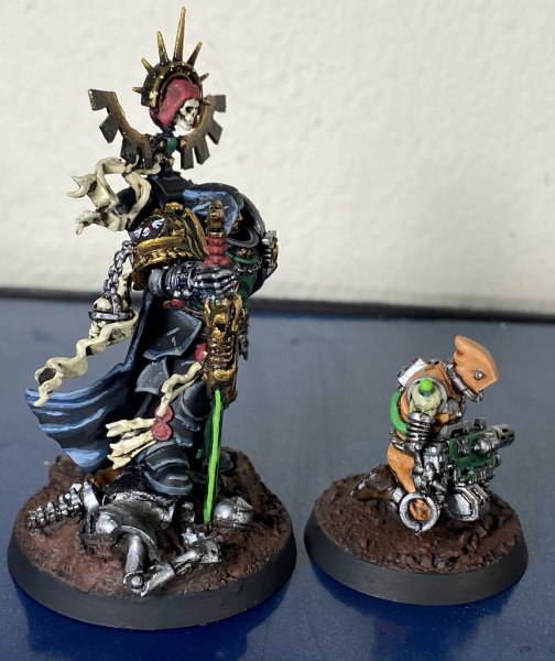 warden20220221_watch master_complete_necron base 3.jpg