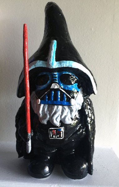 30c2ec5710a4905bf4a146df241e9144--garden-gnomes-darth-vader.jpg