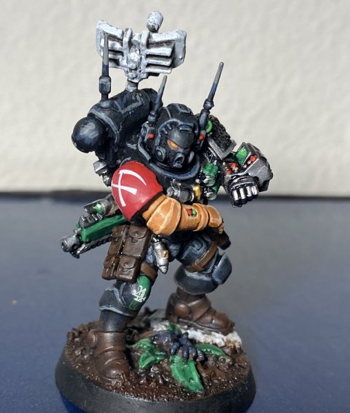 warden20220612_deathwatch phobos infiltrator comms specialists 06 crimson scythe.jpg