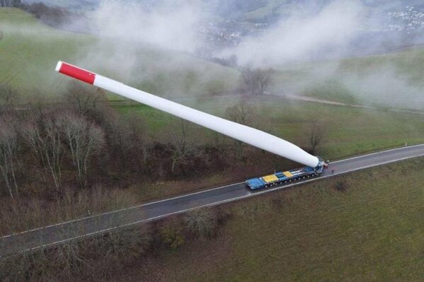 67-Meter-Wind-Blade-Transport-79951-54295.jpeg