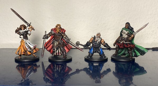 warden20221030_zombicide heroes.jpg