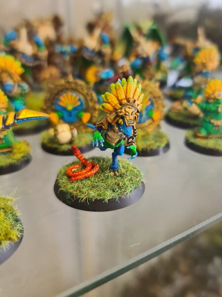 Skink with snake.jpg Skink with snake.jpg