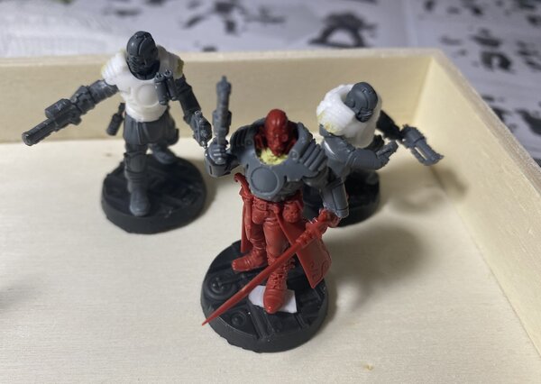 warden20230201_infinity and necromunda assembly 2.jpg warden20230201_infinity and necromunda assembly 2.jpg