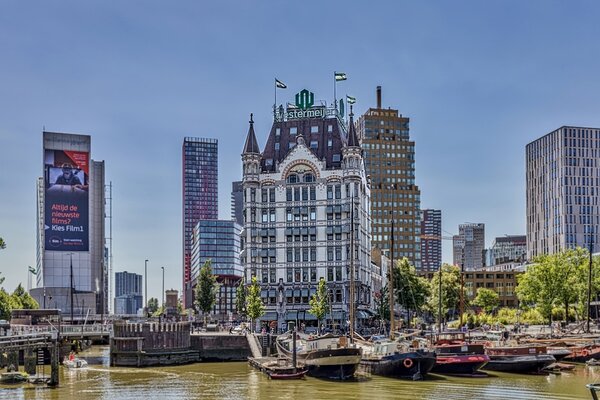 rotterdam-3514466_960_720.jpg