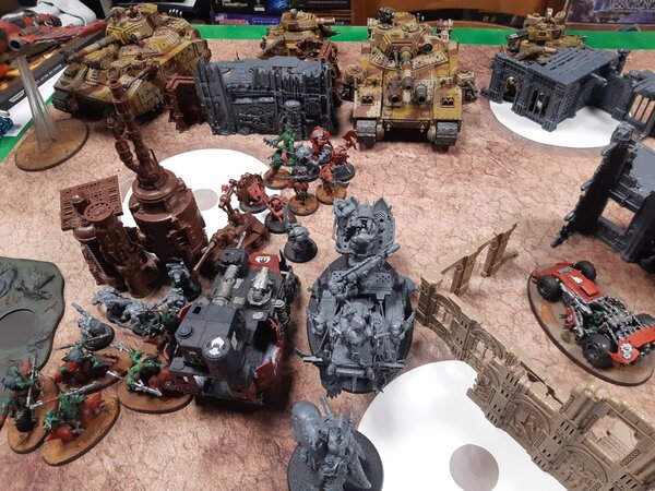 Tallarn vs Orks_Waagh1.jpg Tallarn vs Orks_Waagh1.jpg