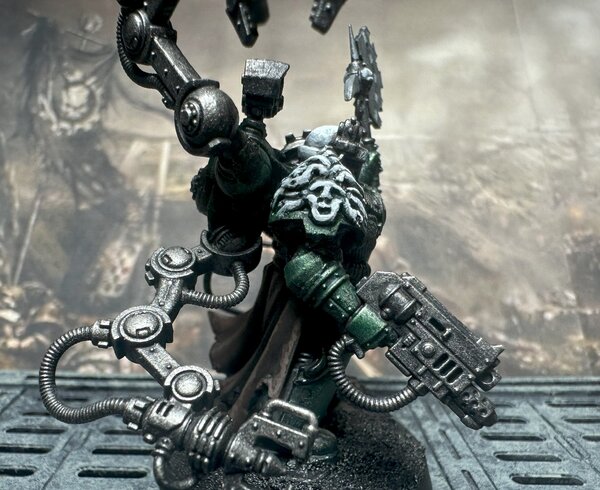 warden20241129_sons of medusa_iron lord selok sataar 05 right side.jpg