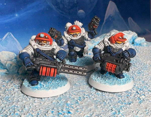 warden20250823_ice planet squats 03.jpg