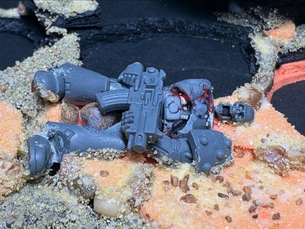 warden20251117_rogue trader squad WIP 12 brother skully.jpg