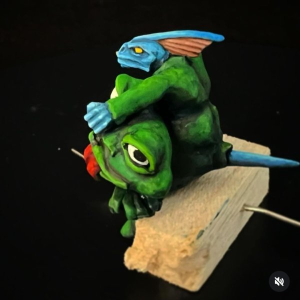 skink frog mascot smoke break 3.jpg