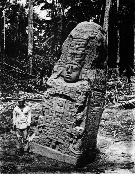 Maudslay-stela-k-east.jpg