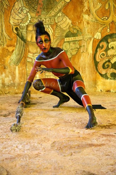 coral snake dancer.jpg