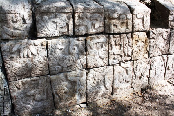 casacolorada_basrel at chichen itza.jpg