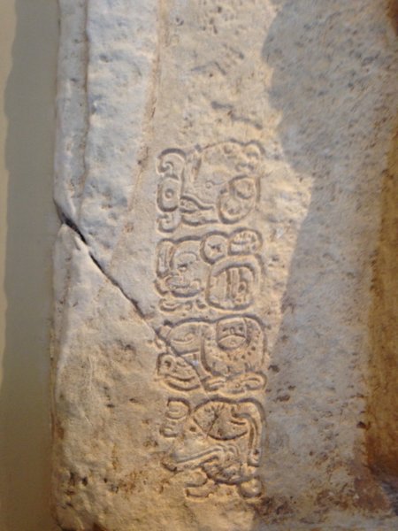 cleveland_art_museum_stela_queen 04.jpg