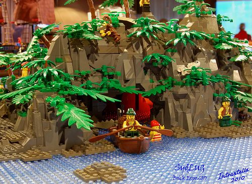 dbe777afef115f6d9bf20ba119f23878--lego-pirates-lego-display.jpg