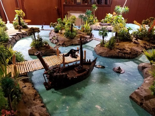 SethDrallitoc_archipelago table.jpg SethDrallitoc_archipelago table.jpg