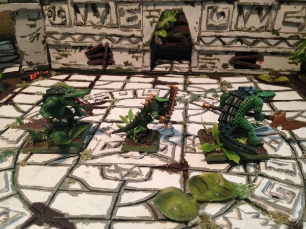 warden201801_gatormen_lizardmen_size comparison 06 to the right.jpg warden201801_gatormen_lizardmen_size comparison 06 to the right.jpg