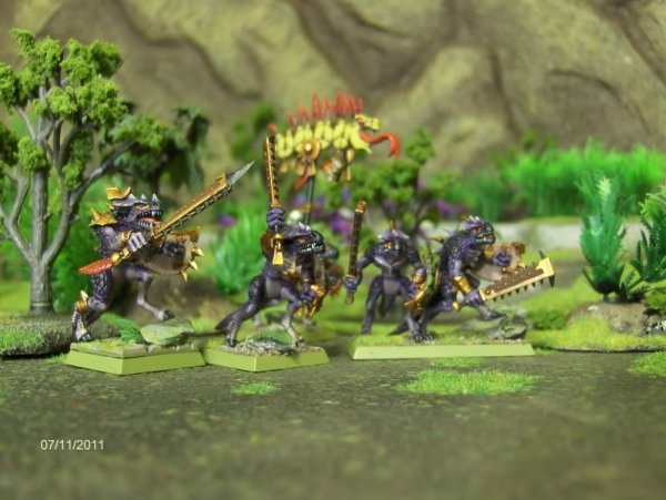 Saurus2.jpg Saurus2.jpg