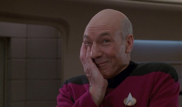 picard-laugh-650x382.jpg