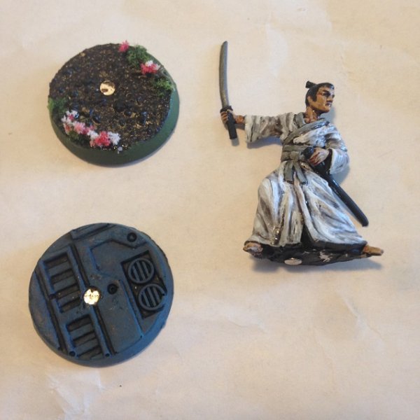 warden201902_samurai jack repaint_bases.jpg