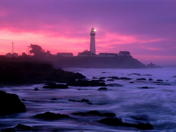 Pigeon_Point_at_Dawn_San_Mateo_County_California.jpg