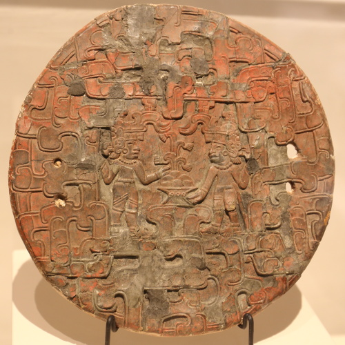 Soporte de espejo de pirita, Kaminaljuyú, Preclásico Tardío 500BC-250AD.jpg