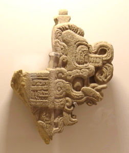 Fragmento arquitectónico, Toniná, Período Clásico 250-900.jpg