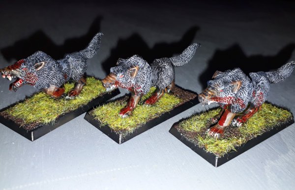 Dire wolves ridotto 2.jpg