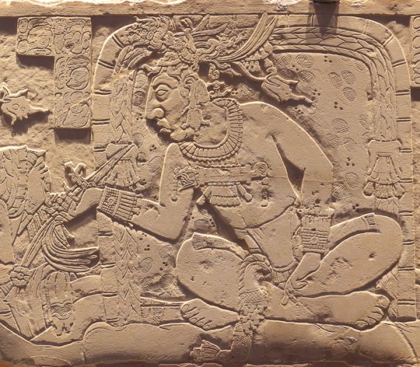 Tablero de los Autosacrificios, Temple 21, Palenque 4.jpg