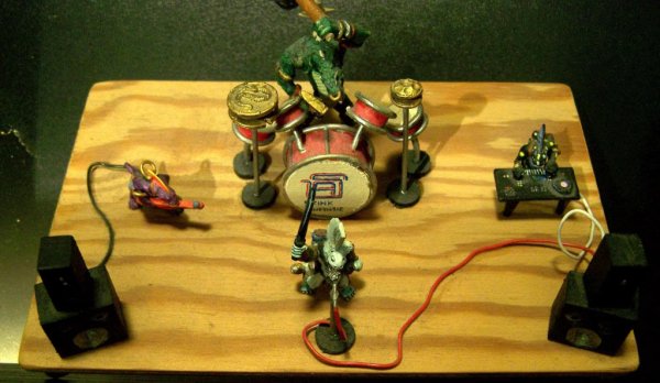 2011050904band.jpg 2011050904band.jpg