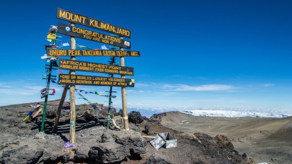 180508142118-18-amazing-places-africa---kilimanjaro.jpg