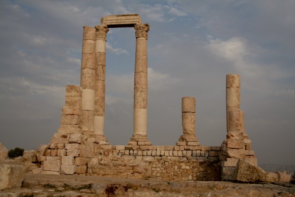 amman-greek-ruins-3.jpg