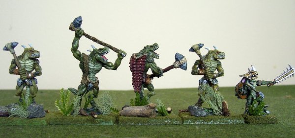 Kroxigors_with_Skink_Chief_2_by_rjrflocas.jpg