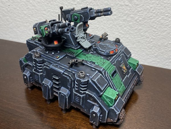 warden20210721_deathwatch tank complete 01 stalker.jpg