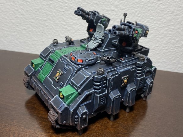 warden20210721_deathwatch tank complete 02 stalker.jpg