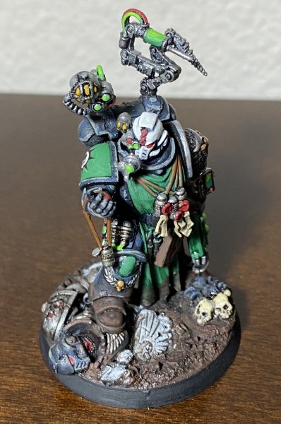 warden20210801_deathwatch_apothecary sons of medusa 07.jpg