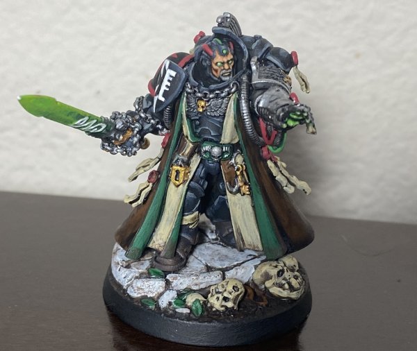 warden20210828_deathwatch_black templar librarian_01.jpg