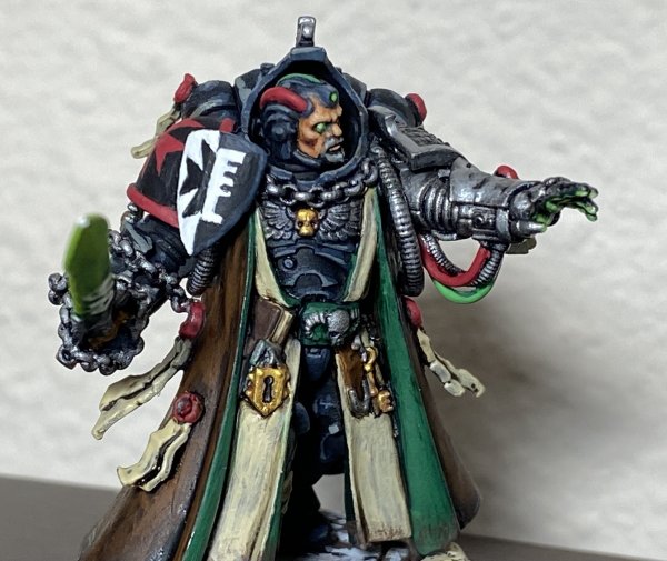 warden20210828_deathwatch_black templar librarian_02.3.jpg