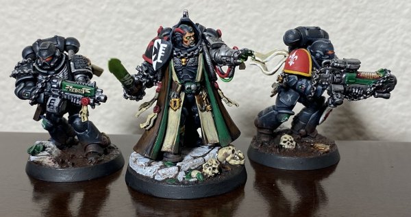 warden20210828_deathwatch_black templar librarian_08.jpg