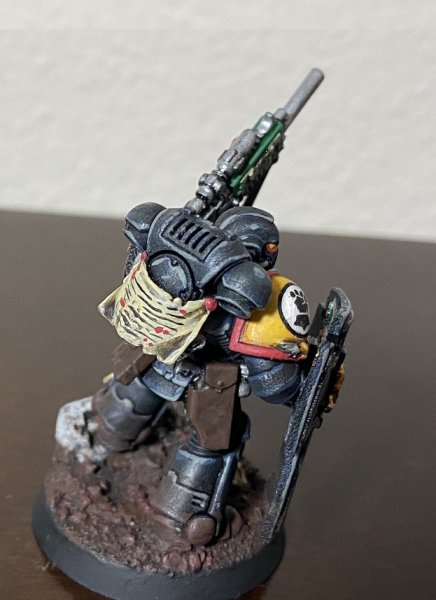 warden20210921_deathwatch imperial fist 04.jpg